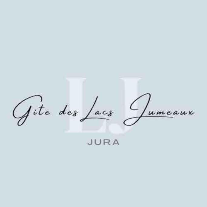 Gite Des Lacs Jumeaux แคลวูซ์-เลส์-ลาคส์ ภายนอก รูปภาพ
