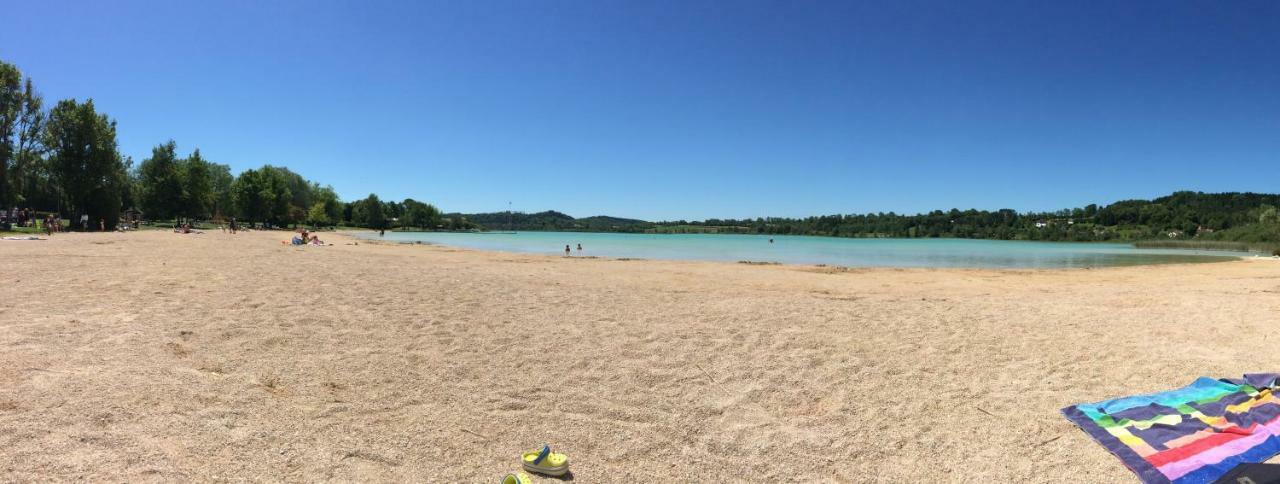 Gite Des Lacs Jumeaux แคลวูซ์-เลส์-ลาคส์ ภายนอก รูปภาพ